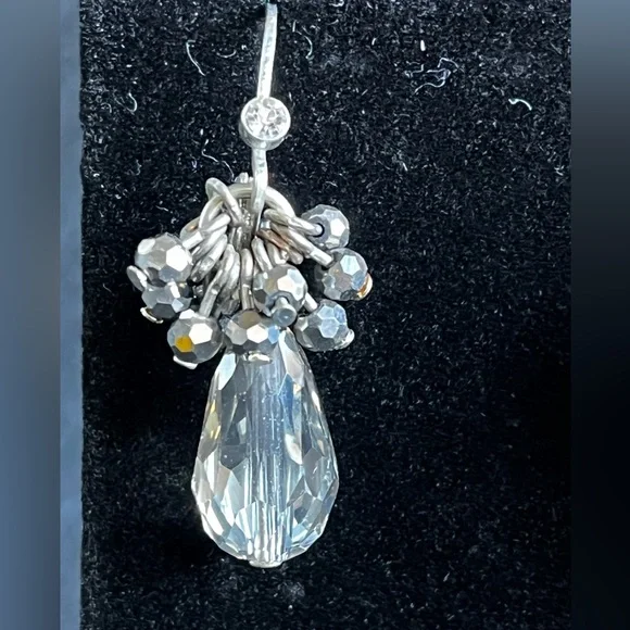 Simply Vera Vera Wang Silver Crystal Cluster Earrings - Picture 3 of 10